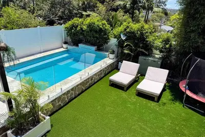 Image de Freshwater Pearl - a stunning luxury retreat, close to beaches and shops!