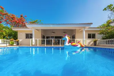 Image de Casa Mahogany 4 Bed 4bath lux villa