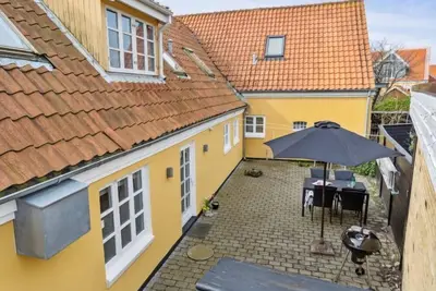 Image de \"Ayna\" - 150m from the sea by Interhome