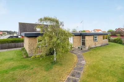 Image de \"Villum\" - 700m from the sea by Interhome