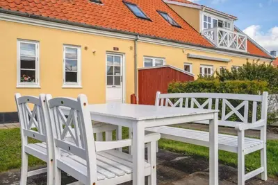 Image de \"Annbritt\" - 500m from the sea by Interhome