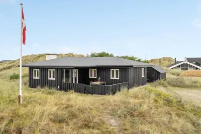 Image de \"Iken\" - 500m from the sea by Interhome