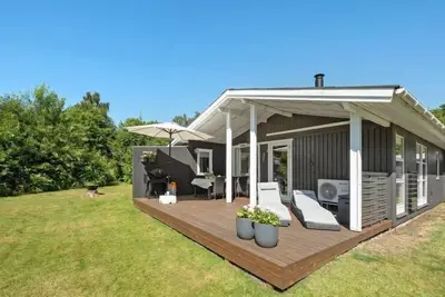 Image de \"Brune\" - 30km from the sea by Interhome