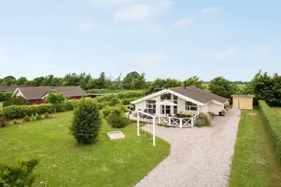 Image de \"Tjakko\" - 700m from the sea by Interhome