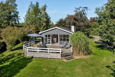 Image de \"Leandra\" - 600m from the sea by Interhome