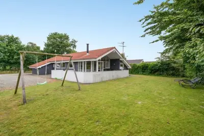 Image de \"Dolores\" - 100m from the sea by Interhome