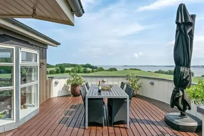 Image de \"Haraldina\" - 350m to the fjord by Interhome