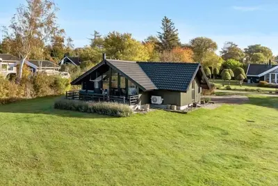 Image de \"Adrina\" - 175m from the sea by Interhome