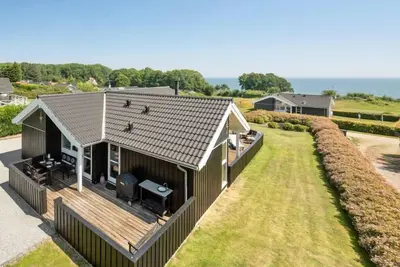 Image de \"Fridtjof\" - 100m from the sea by Interhome