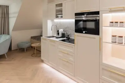 Image de The Suite Whooper Swan - Boardinghouse - Castle Residence