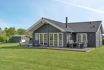 Image de \"Hathulf\" - 700m from the sea by Interhome