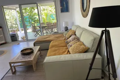 Image de Magnifique T3 avec jardin  5 mn à pieds du lagon, des commerces et du  marché