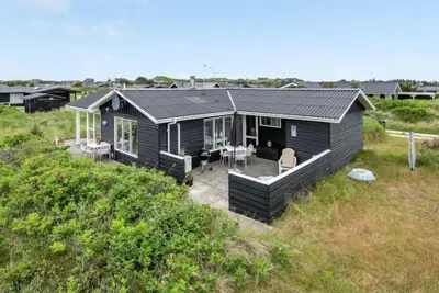 Image de \"Marika\" - 500m from the sea by Interhome