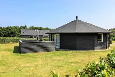 Image de \"Jani\" - 25km from the sea by Interhome
