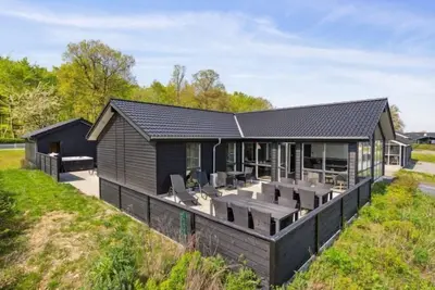 Image de \"Helina\" - 180m from the sea by Interhome