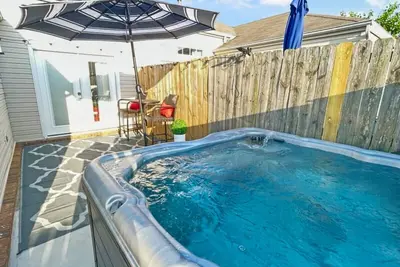 Image de Stay at Steuben, Hot Tub, Remodeled Home