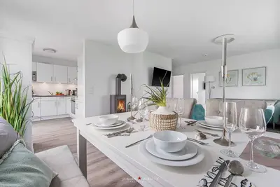 Image de Blue Heaven - Sauna, Whirlwanne, Kamin, Terrasse, Freistehendes Haus, Stellplatz