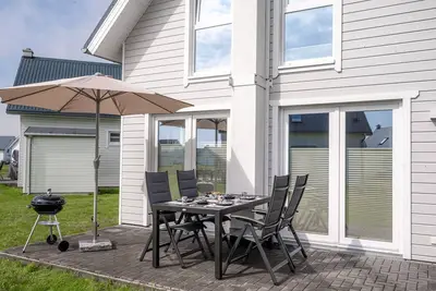 Image de Schnusel Huus - Badewanne, Dusche, Terrasse, Grill, Stellplatz, Fahrradständer