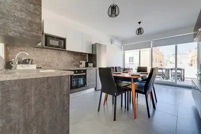 Image de Stunning 2br Holiday Penthouse in Central Sliema
