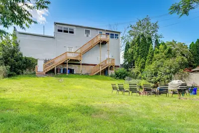 Image de 2 Mi to Dtwn: Scranton Studio w/ Large Yard