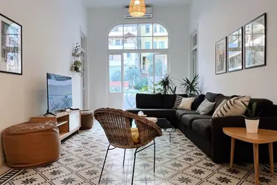 Image de Vintage Apt 4br MarMikhael w24/7power
