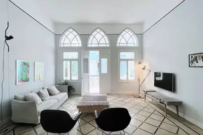Image de Charming Heritage 2 Bdr - Mar Mikhael 24/7 power