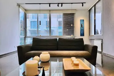 Image de Chic Contemporary 3br in Mar Mikhael w\/ 24\/7 power