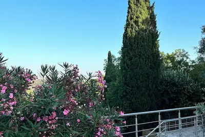 Image de Grand appartement 3 suites avec piscine & pataugeoire pour enfants