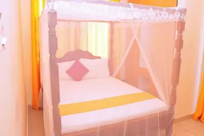 Image de Home Away from Home