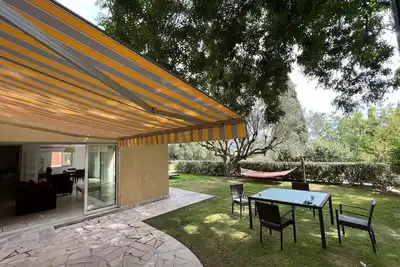 Image de Magnifique rez-de-chaussée avec jardin privatif