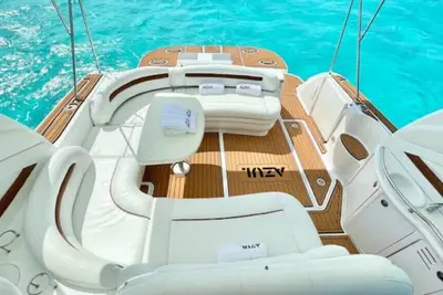 Image de Amazing Yacht private charter\n