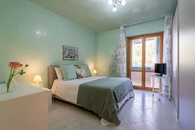 Sea Shell Airy & Roomy Apartment
