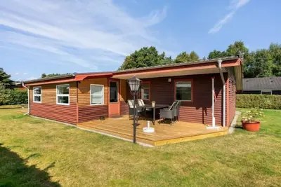 Image de \"Sveina\" - 600m from the sea by Interhome