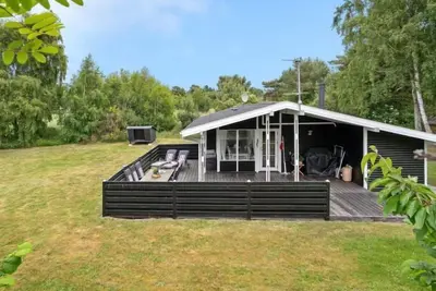 Image de \"Morten\" - 500m from the sea by Interhome