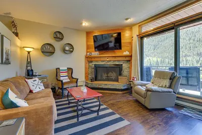 Image de Inviting Keystone Condo Rental w/ Private Balcony!