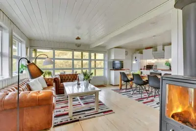 Image de \"Amandus\" - 100m from the sea by Interhome