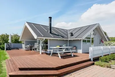 Image de \"Odin\" - 200m from the sea by Interhome