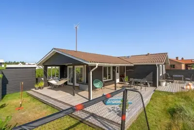 Image de \"Vuokko\" - 400m from the sea by Interhome