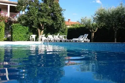 Image de Ferienwohnung/app. für 9 Gäste mit 190m² in Vrvari