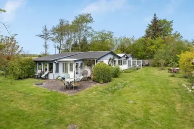 Image de \"Lenard\" - 400m from the sea by Interhome