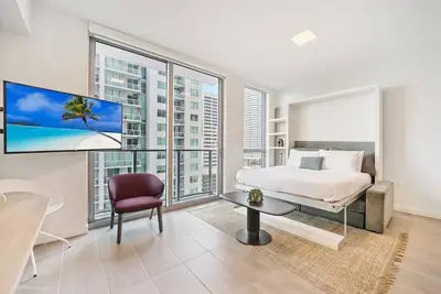 Image de Luxury brand New apartment in the Heart of Miami