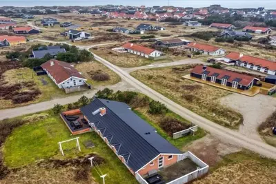 Image de \"Jenvold\" - 600m from the sea by Interhome