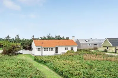 Image de \"Meindor\" - 350m from the sea by Interhome