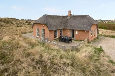 Image de \"Hærulf\" - 300m from the sea by Interhome