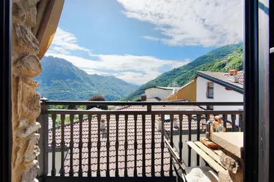 Image de Maison de vacances 'Pollicina' avec vue sur les montagnes et balcon