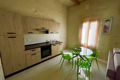 Image de Sliema heart, best spot in Malta