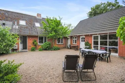 Image de \"Ludovic\" - 7km from the sea by Interhome