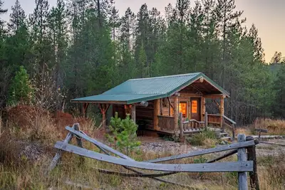Image de Trapper's Cabin, 7 Min to Glacier, Dogs Welcome