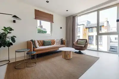 Image de The Modern Burrow