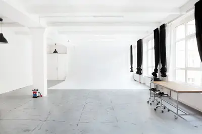 Image de Bright Industrial Loft in Kreuzkölln